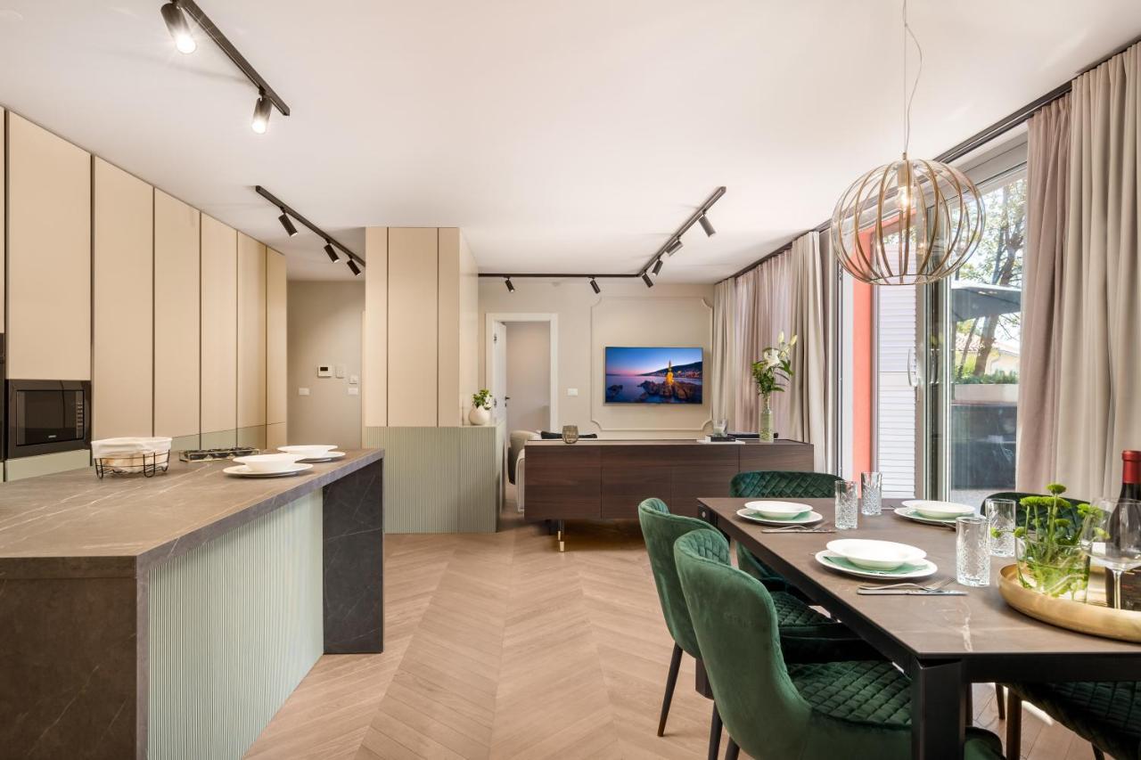 Abau Residence Apartment- 50M To The Sea Опатия Екстериор снимка
